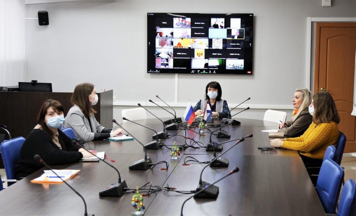 Всероссийское совещание с некоммерческими организациями